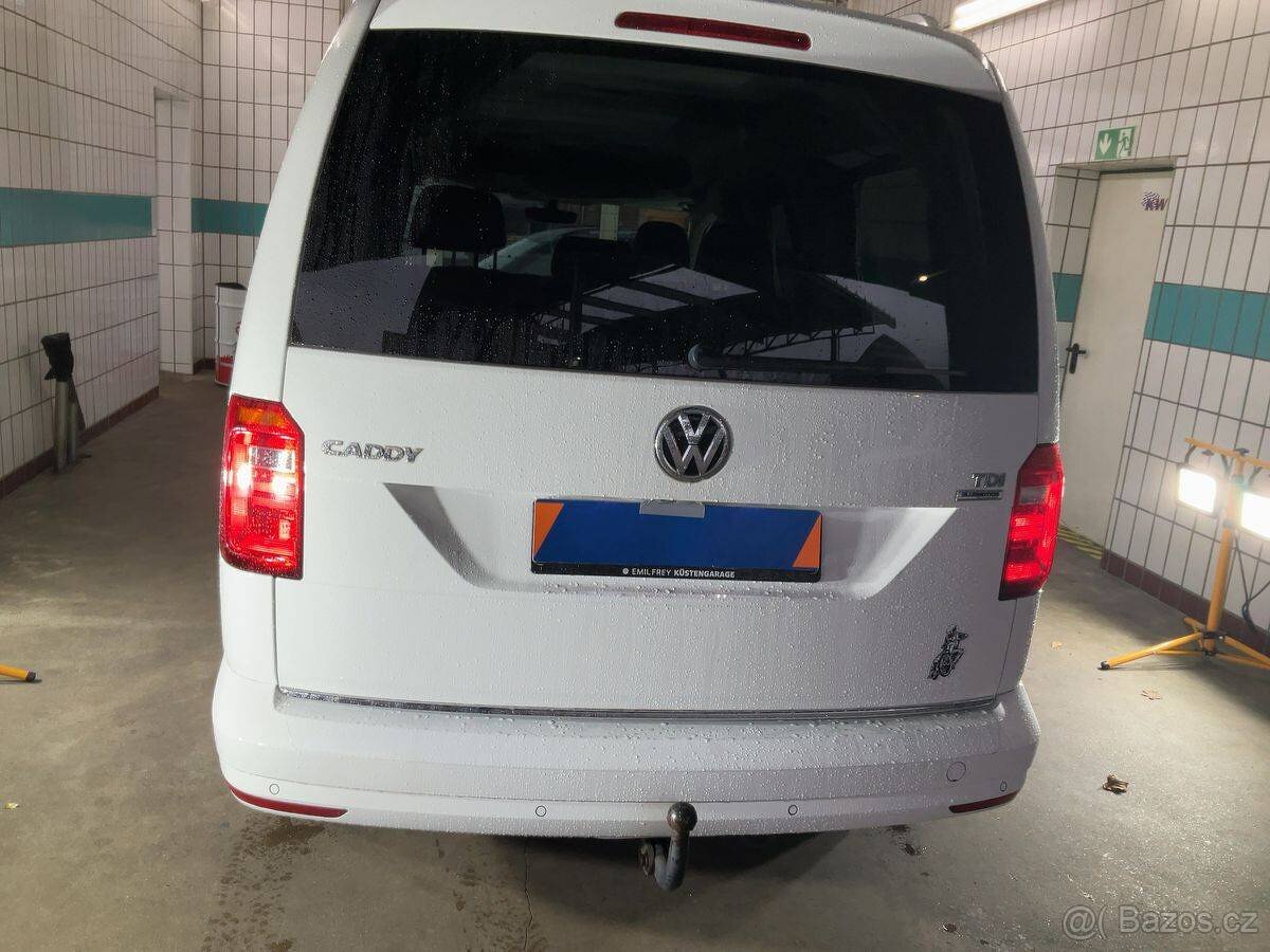 Caddy Maxi 2.0TDI Highline,tažné,serviska,výhřev - 4