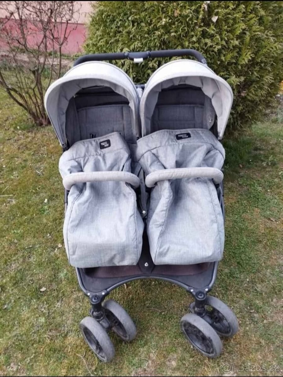 Kočárek pro dvojčata - 4