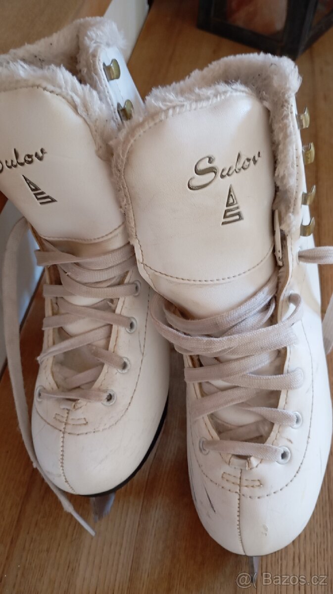 Dívčí lední brusle 36 - 4