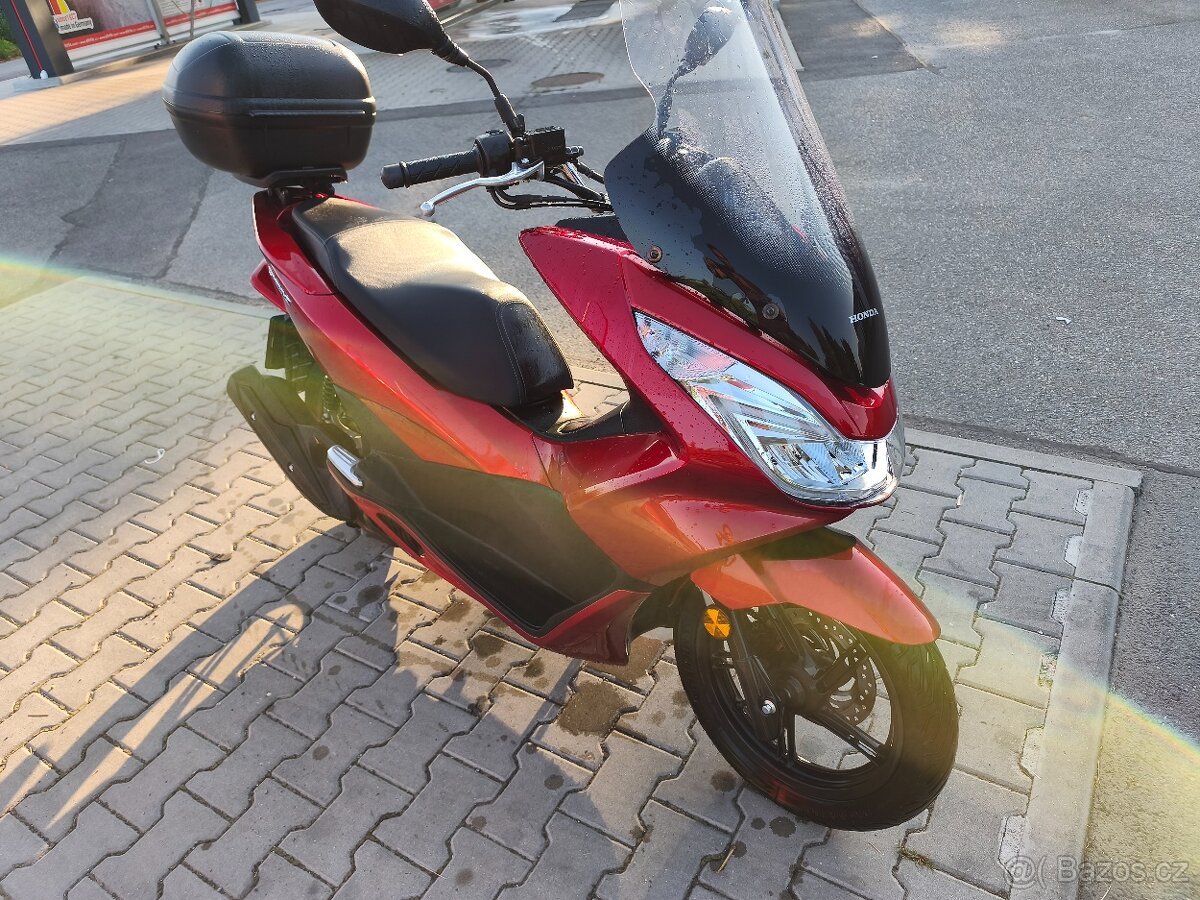 Honda PCX 125 top stav - 4