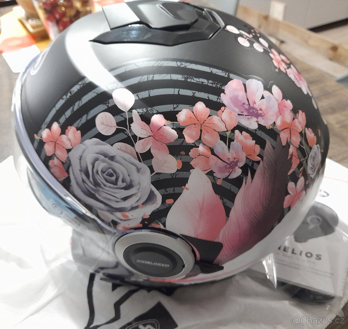 AIROH HELIOS vel.XS - 4