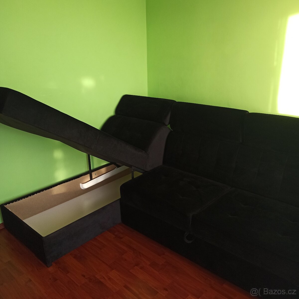 Nová rohová rozkládací sedací souprava - 4