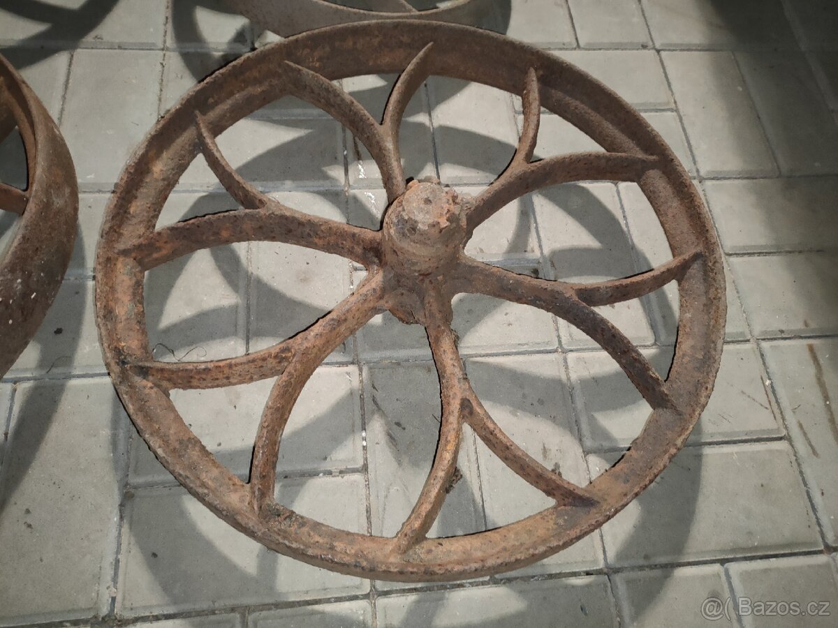 Vyměním kola z brnkací Slavie za výfuk Slavia Diesel 4-5 Hp - 4