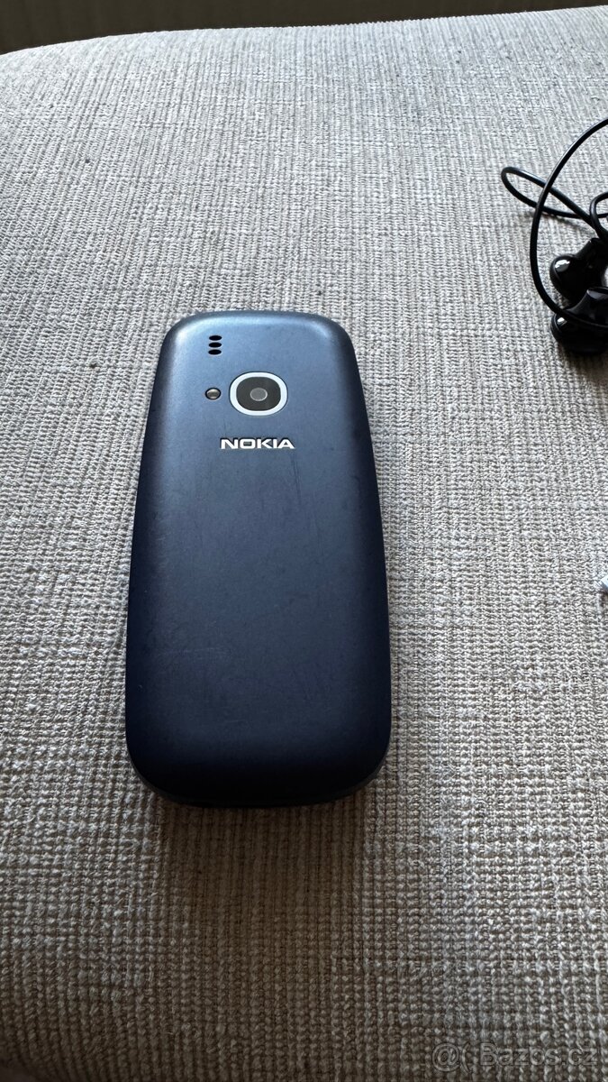 Mobilní telefon Nokia 3310 (Dual SIM) - 4