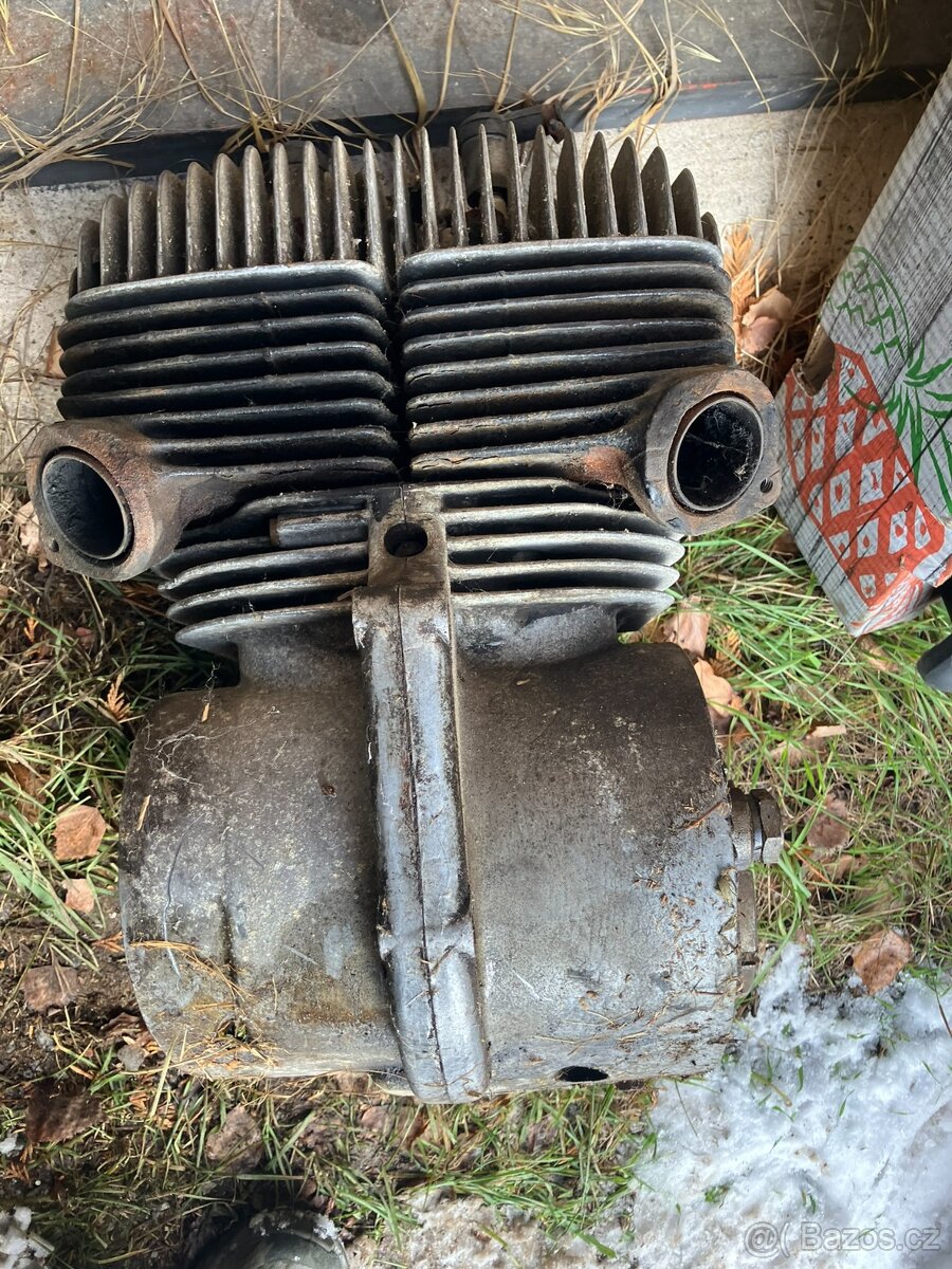 Polomotor různě kompletní Jawa 350/362 Californian - 4