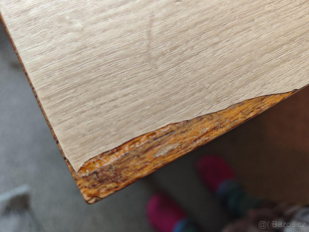 Prodám psací stůl - 4