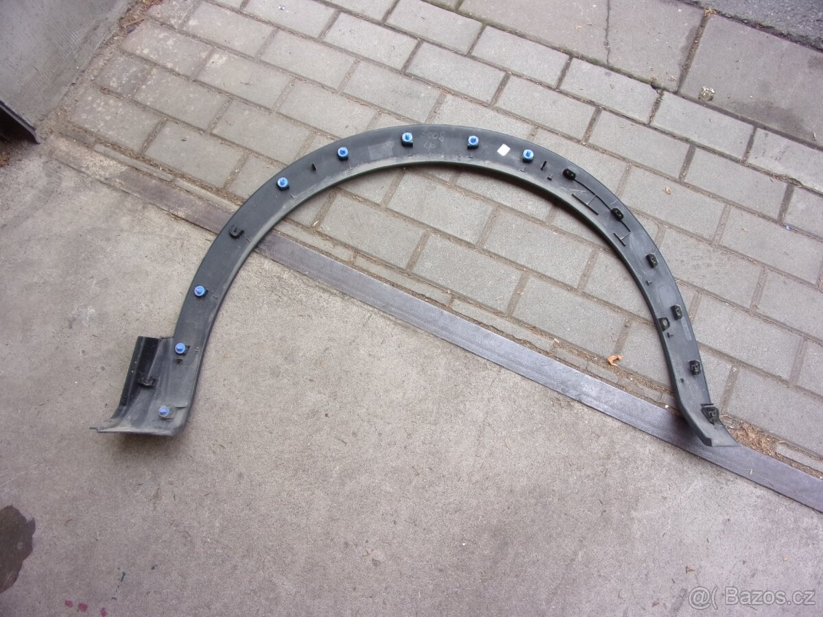 levý přední lem blatníku Peugeot 3008 od roku 2017 - 4