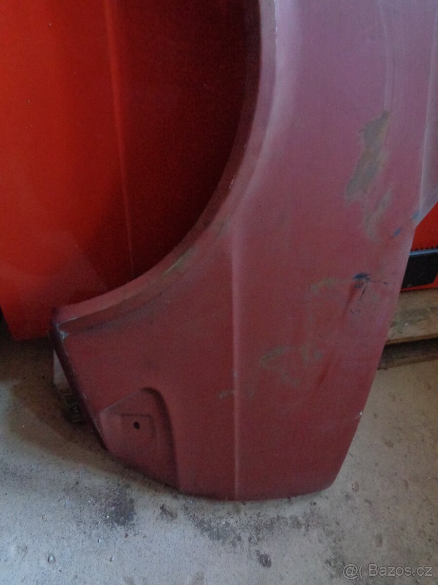 Škoda 105M 120M 130M nove zadni blatniky original L+P - 4