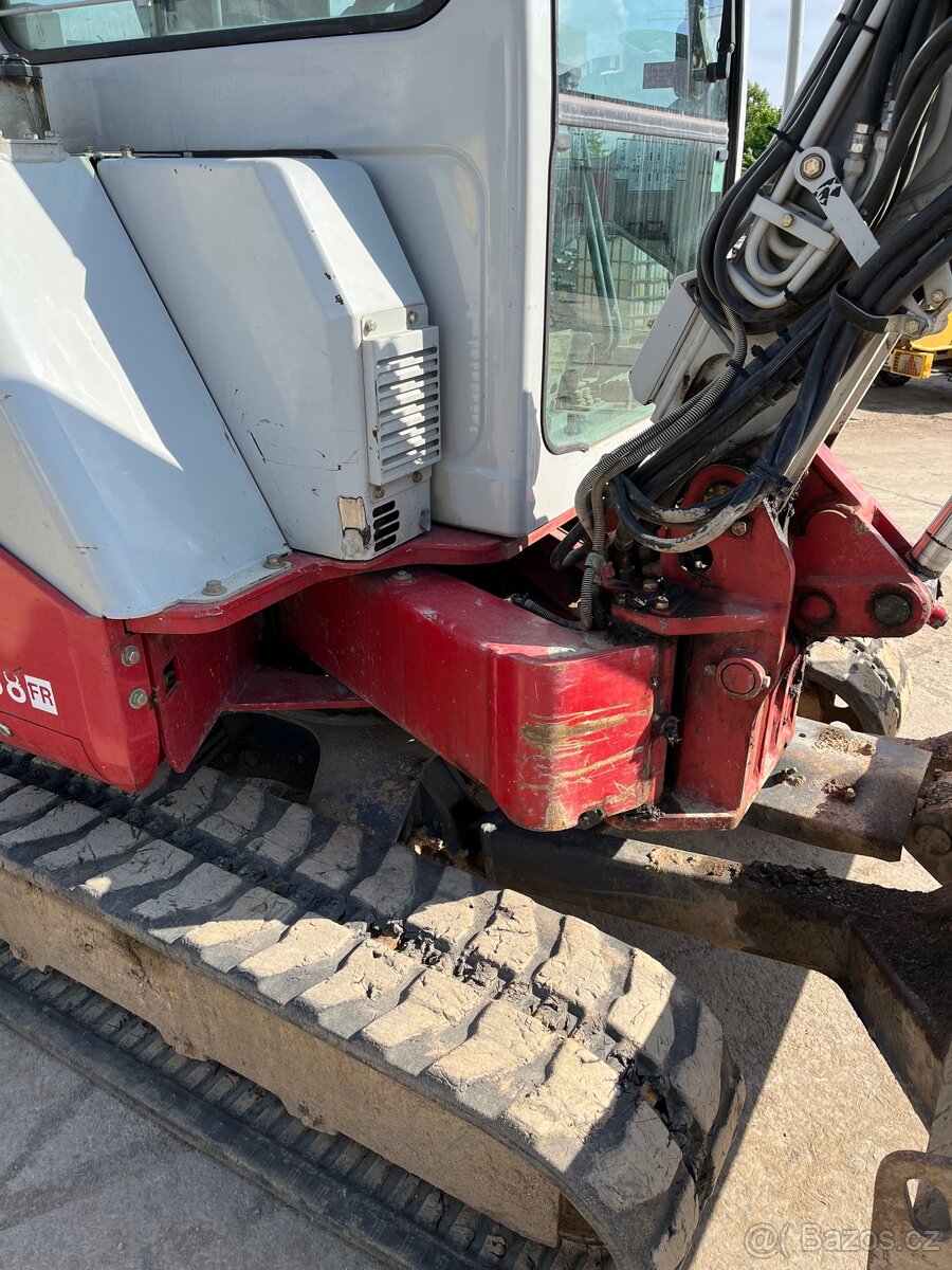 Takeuchi TB 138 FR - 4