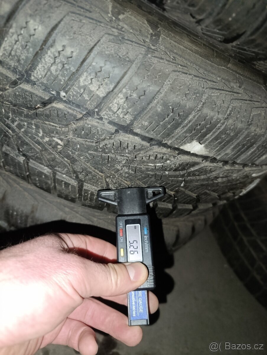 15´´ Zimni Hyundai I20 185/65 R15 4x100 - 4