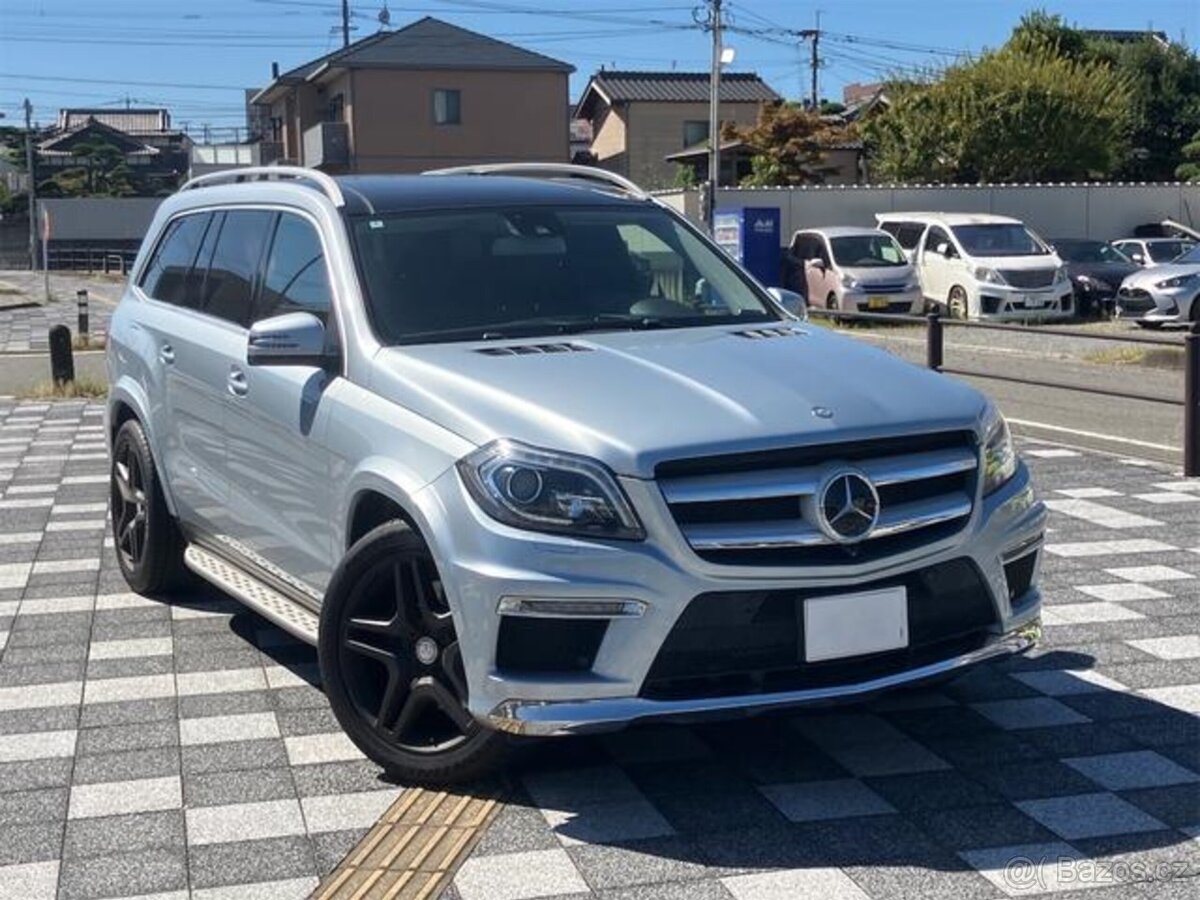 Mercedes Benz GL500 - 4