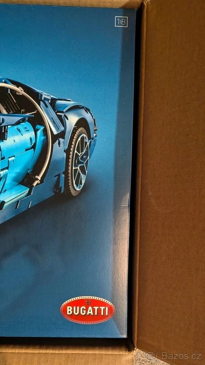 LEGO Technic Bugatti Chiron 42083 - 4