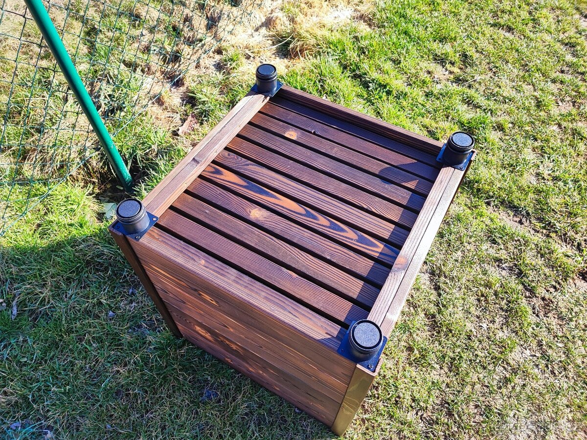 Vyvýšený záhon - 4