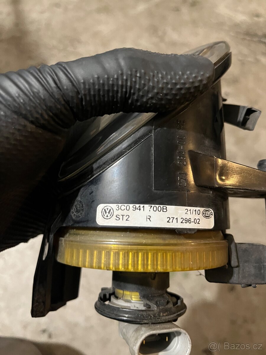 VW Passat B6 - přední pravá mlhovka 3C0941700B - 4