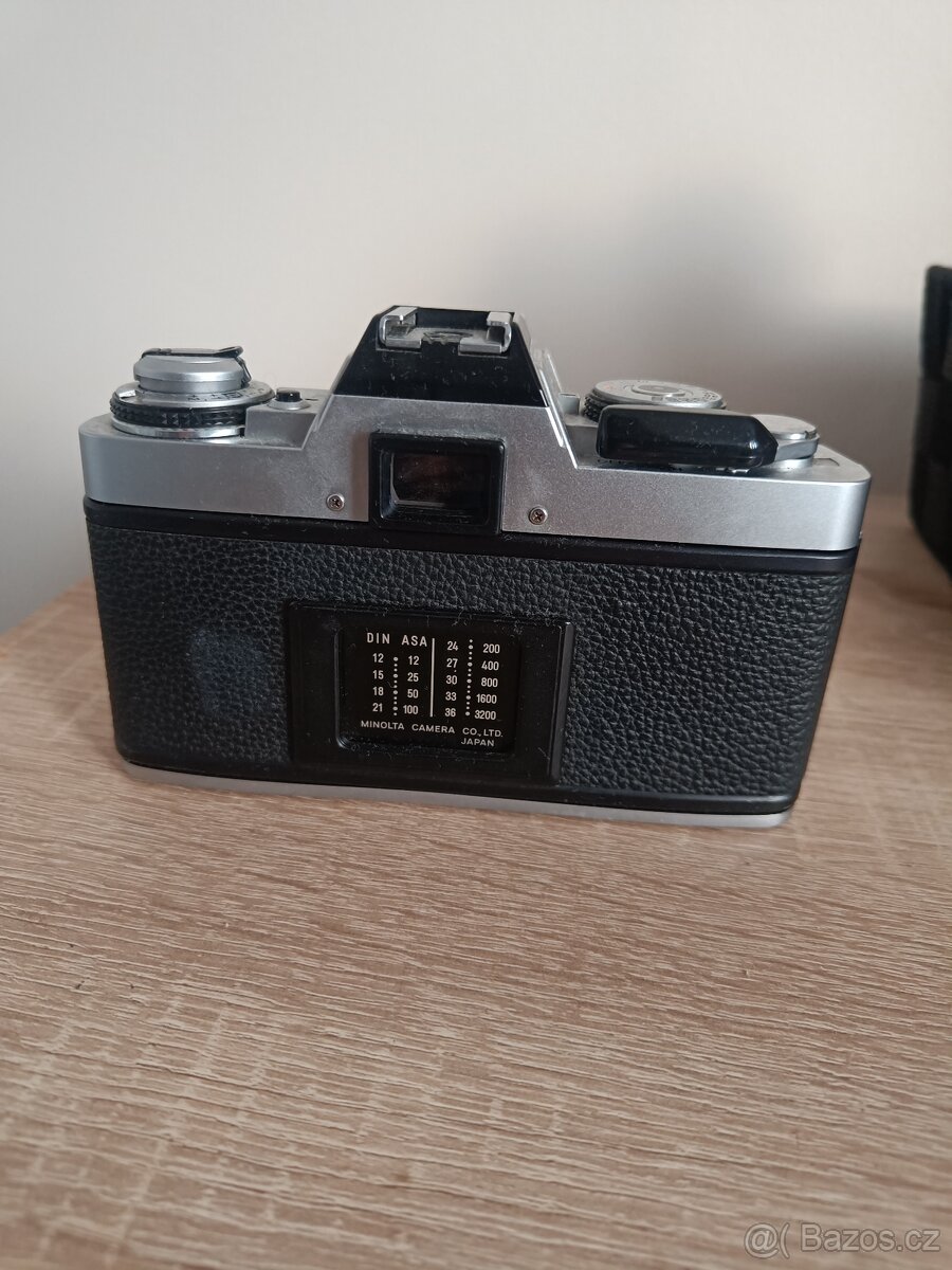 Minolta XGM + 50mm f2 - 4
