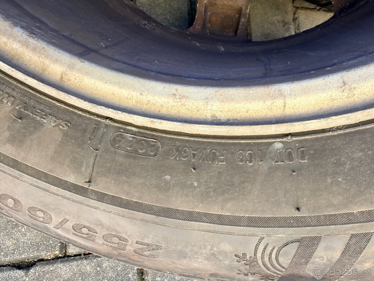 Kumho 255/60 R17 - 4