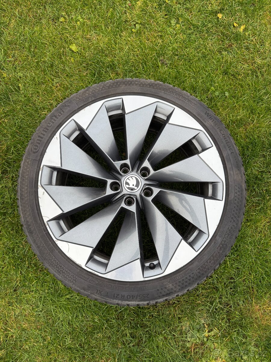 Enyaq R21 Supernova + Continental WinterContact TS870 8 mm - 4