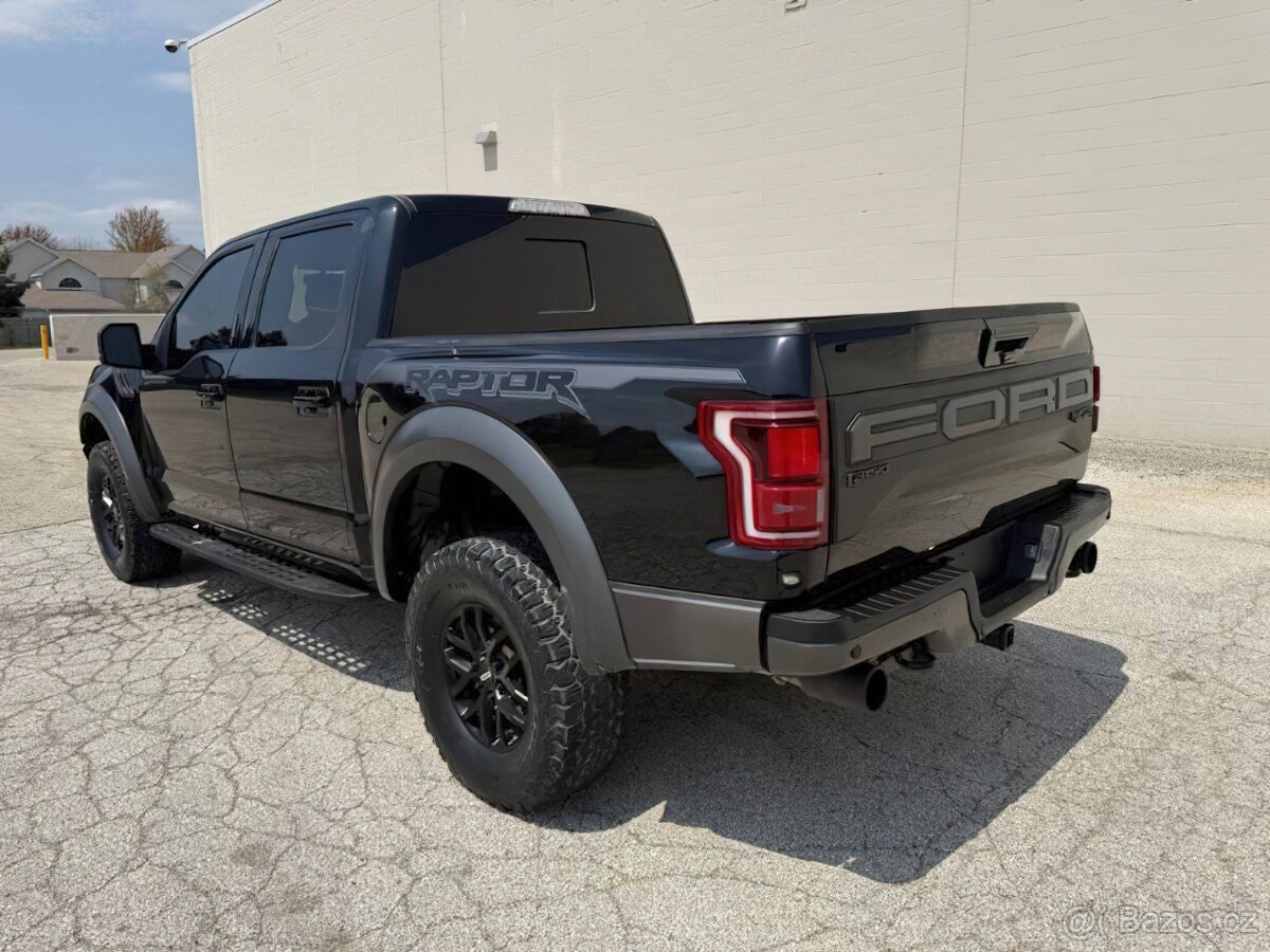 2019 Ford F-150 Raptor 3.5L All-wheel drive