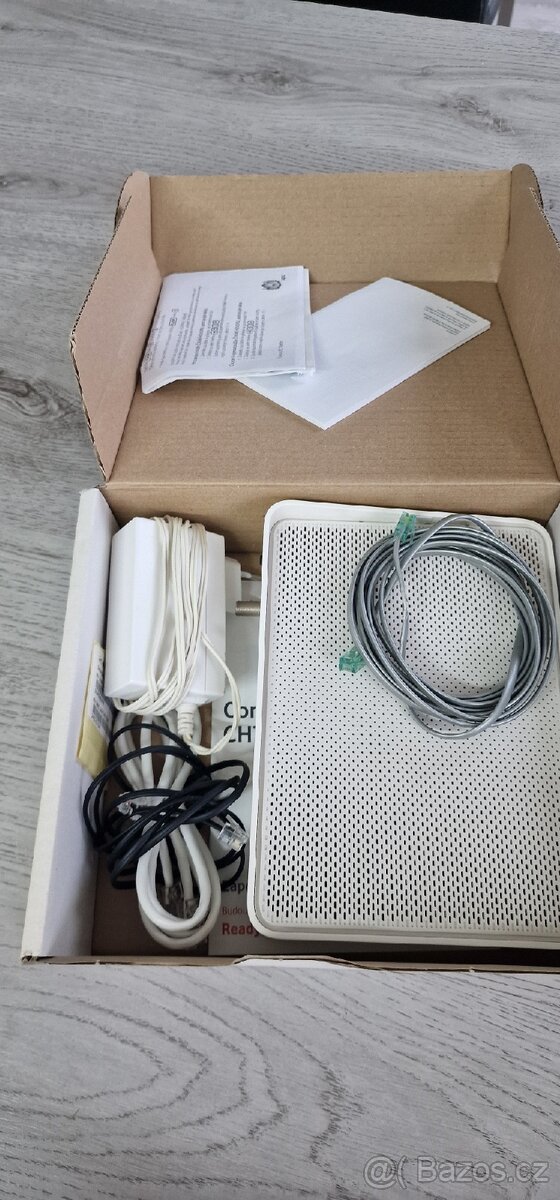 Modem UPC CH7465LG-LC - 4