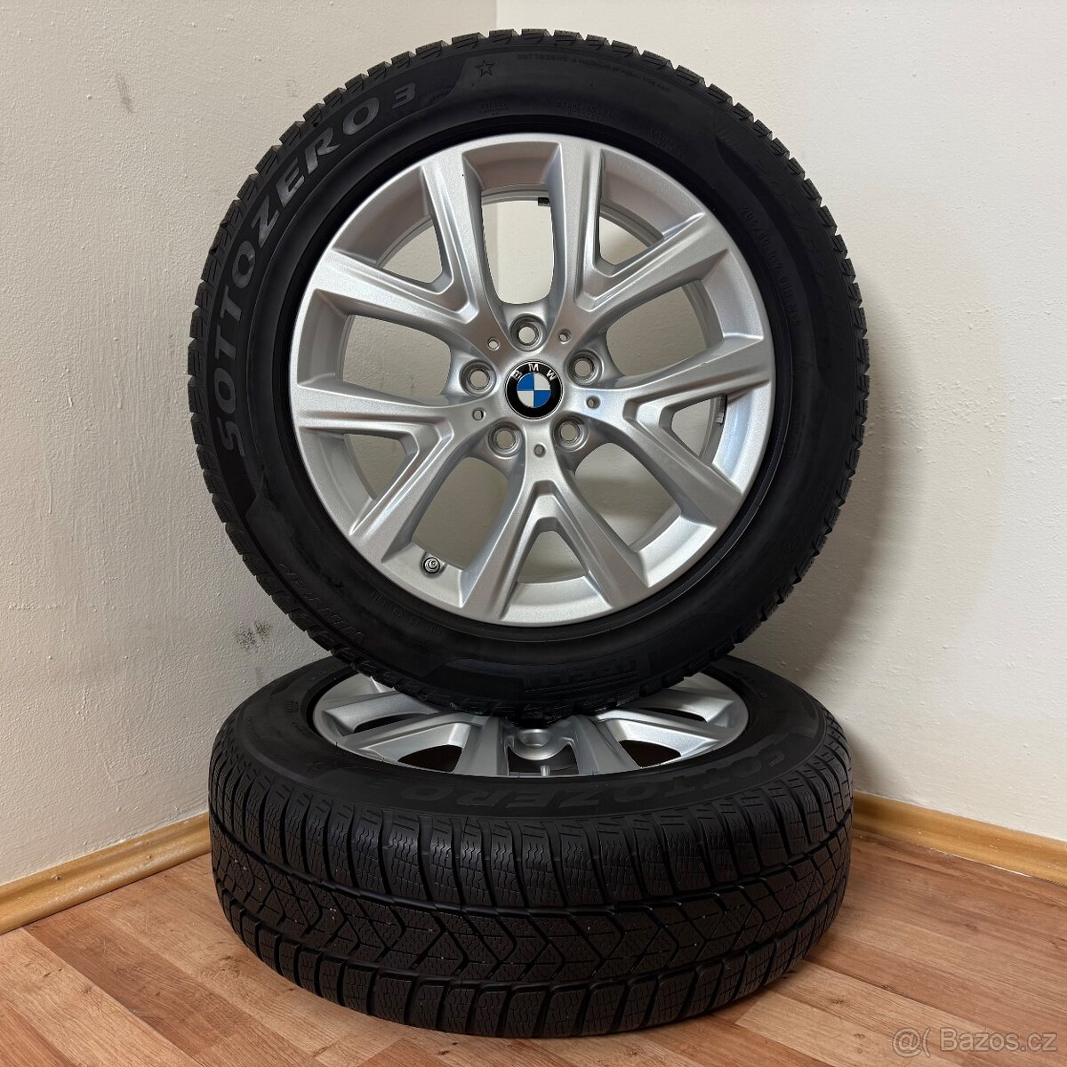 BMW X1 F48 5x112 R17 ET39+ZIMNÍ 205/60R17 7/5mm - 4
