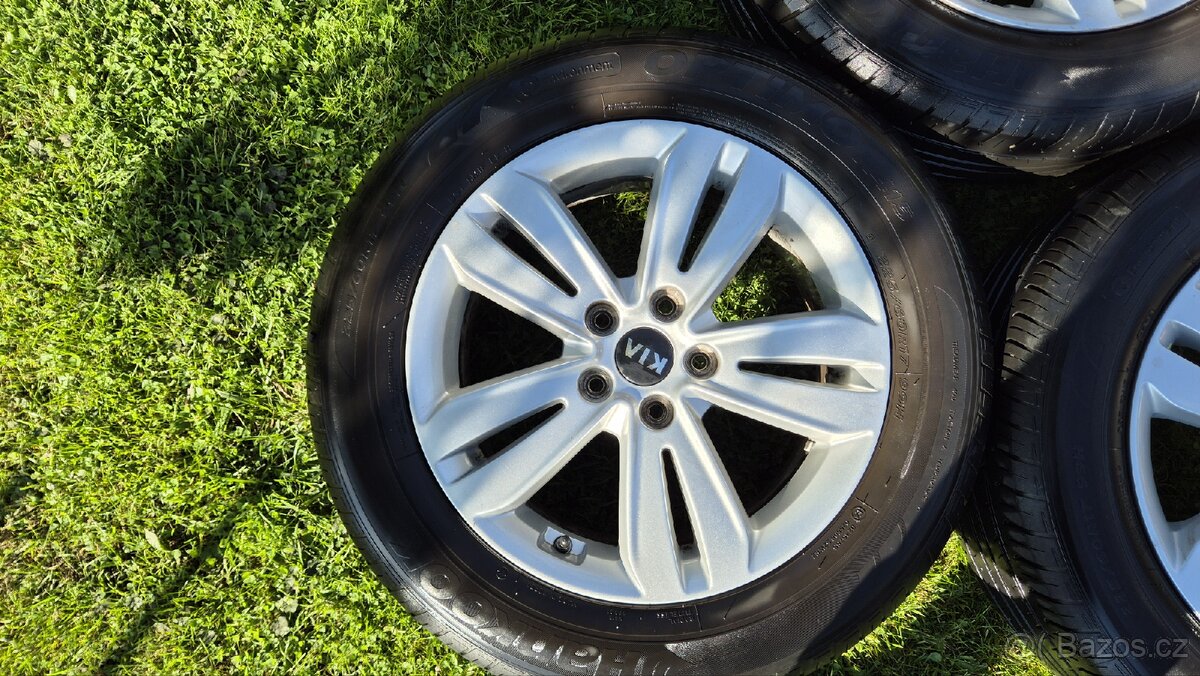 ALU 17" Kia 5x114,3, 225x60 R17, LETNÍ - 4
