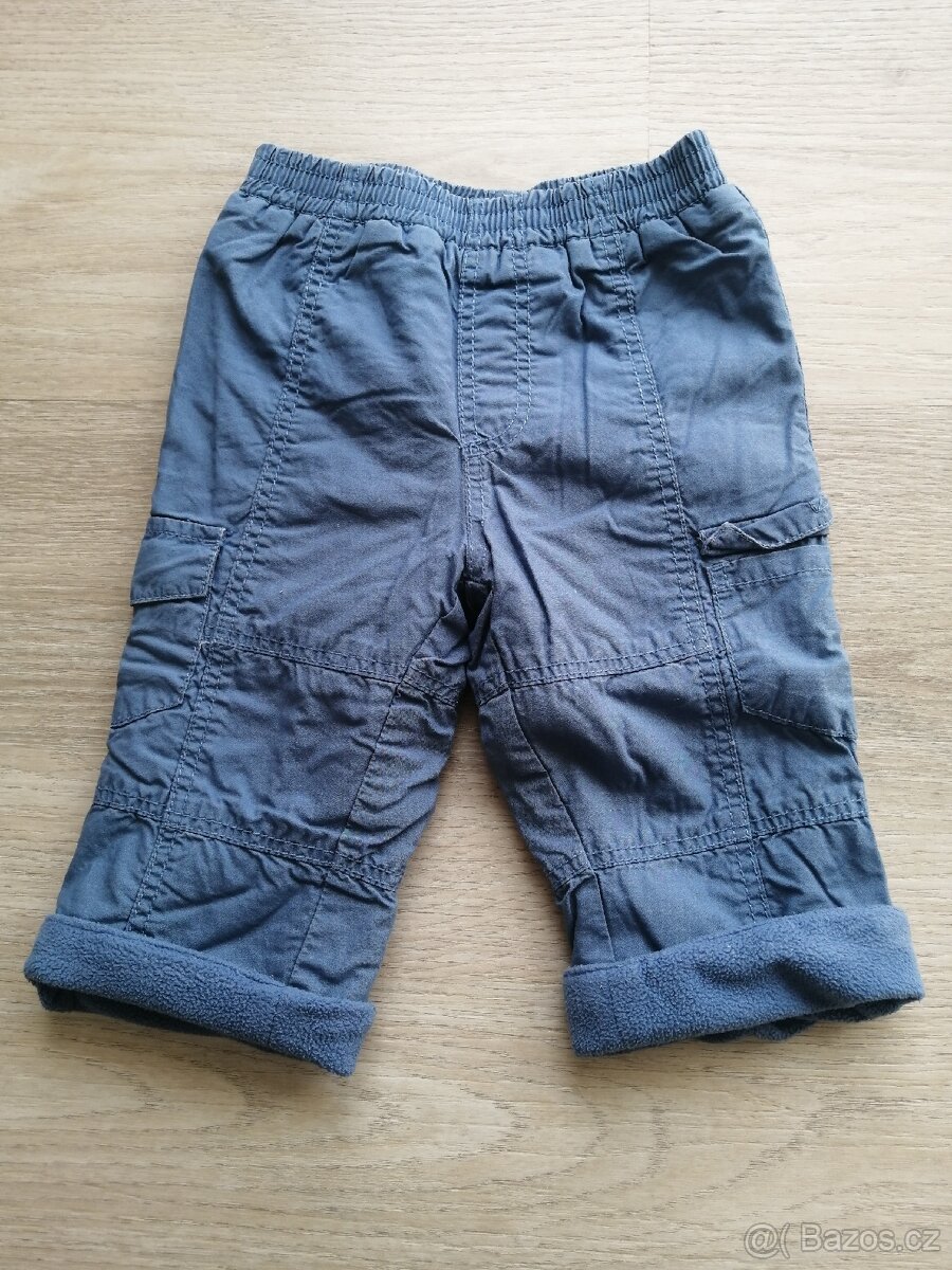 KRAŤÁSKY, KALHOTY, BODÝČKA VE VELIKOSTI CCA 68 - 4