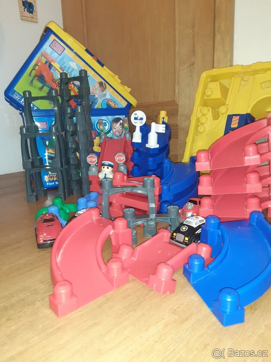 Prodám autodráhu Mega Bloks - 4