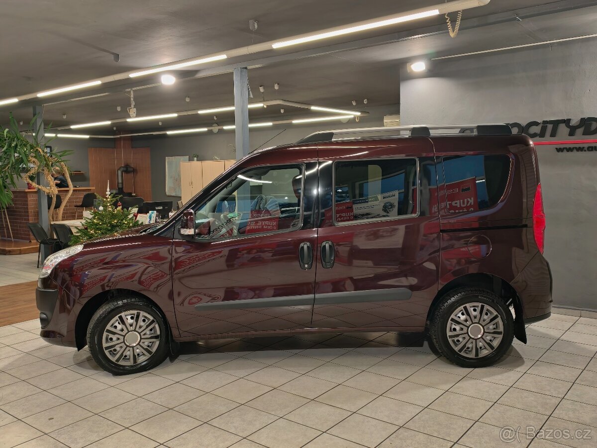 Fiat Dobló 2.0MJT 99kW KLIMA VÝHŘEVY, PDC - 4