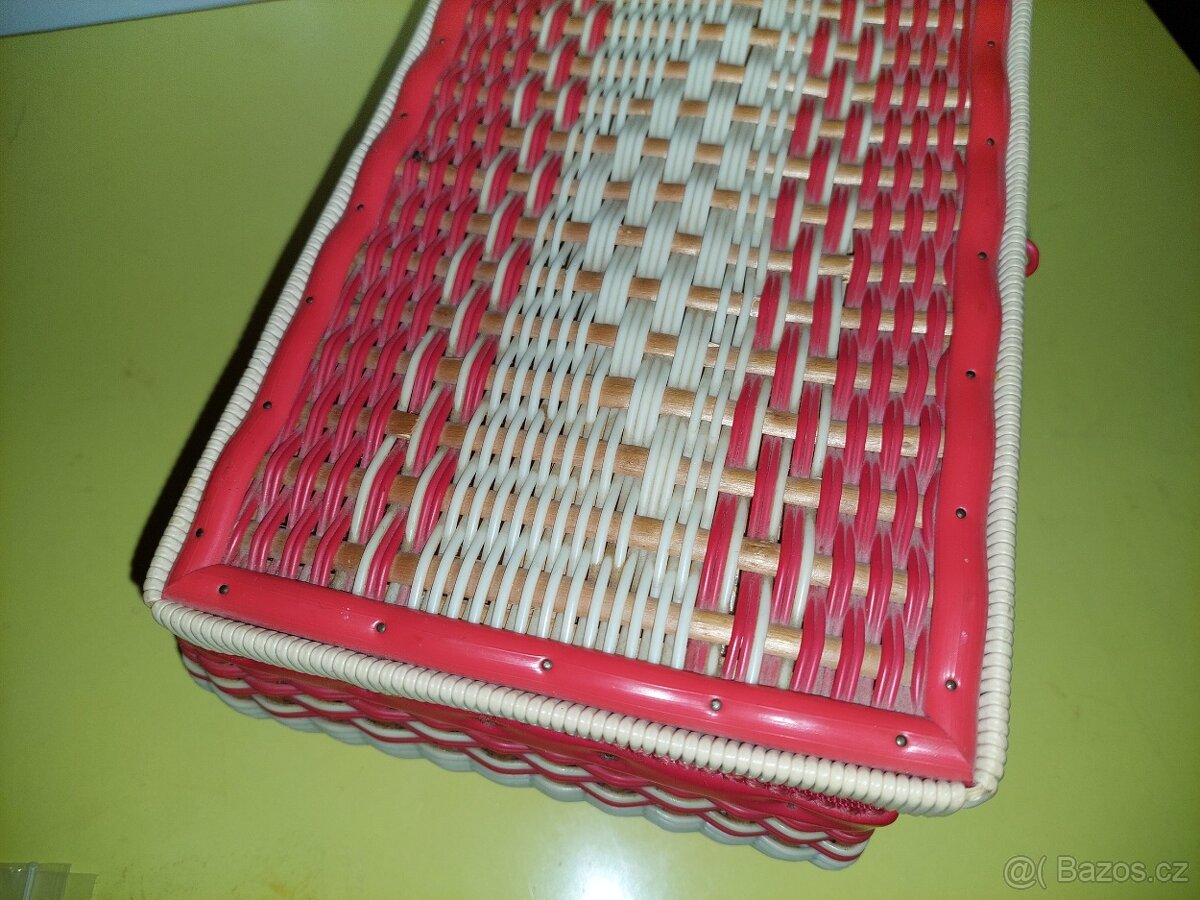 Prodám RETRO košík na šiti. - 4