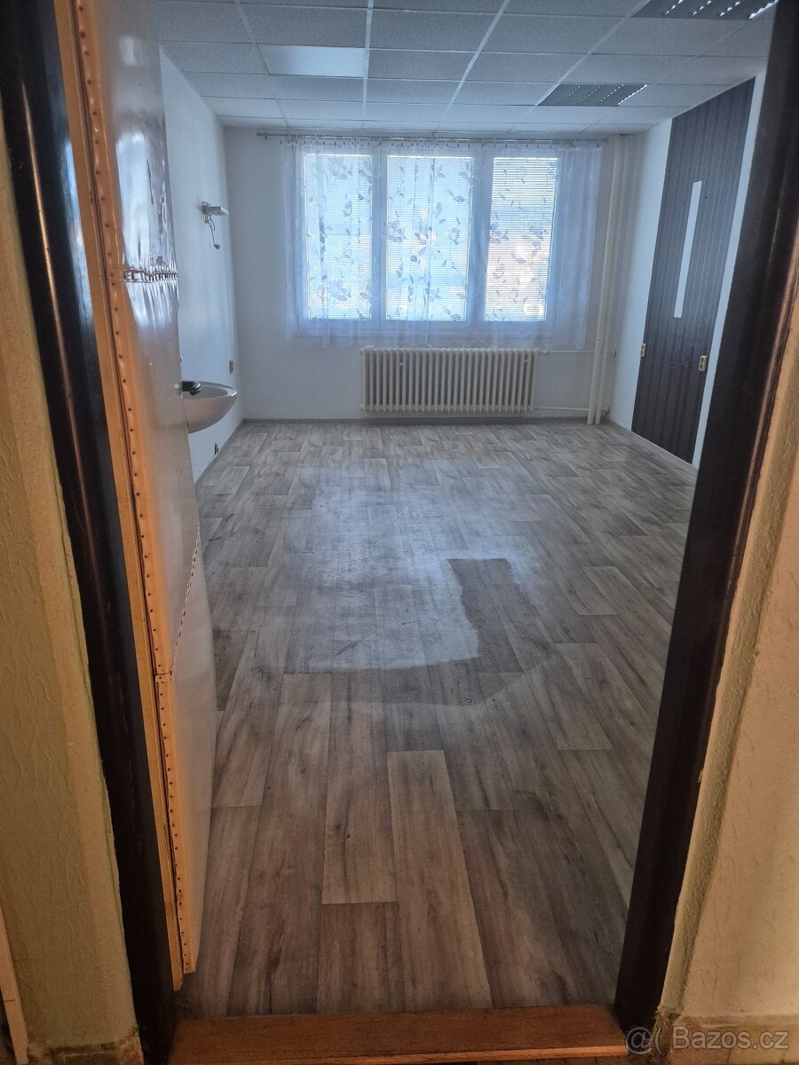 PRONÁJEM UBYTOVACÍCH PROSTOR - 4