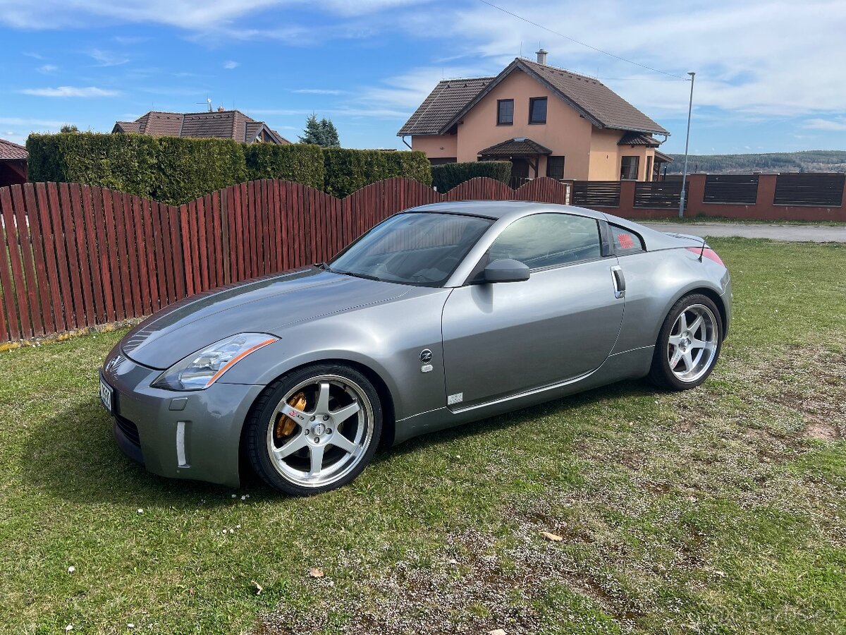 Nissan 350z - 4
