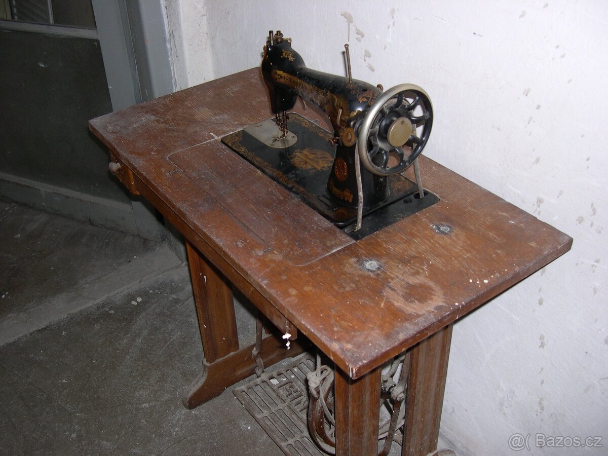 Šicí stroj Singer, ponořovací - 4