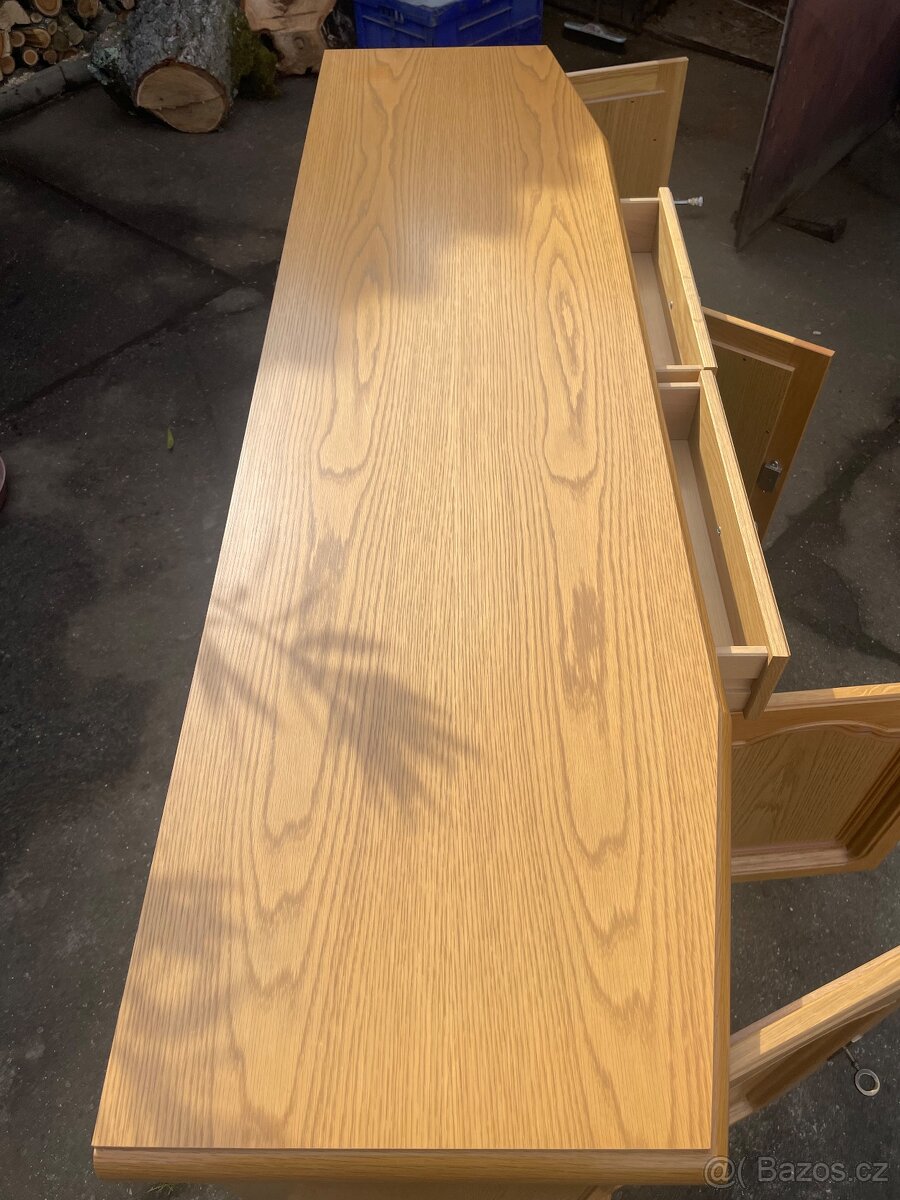 Rustikální komoda - 4