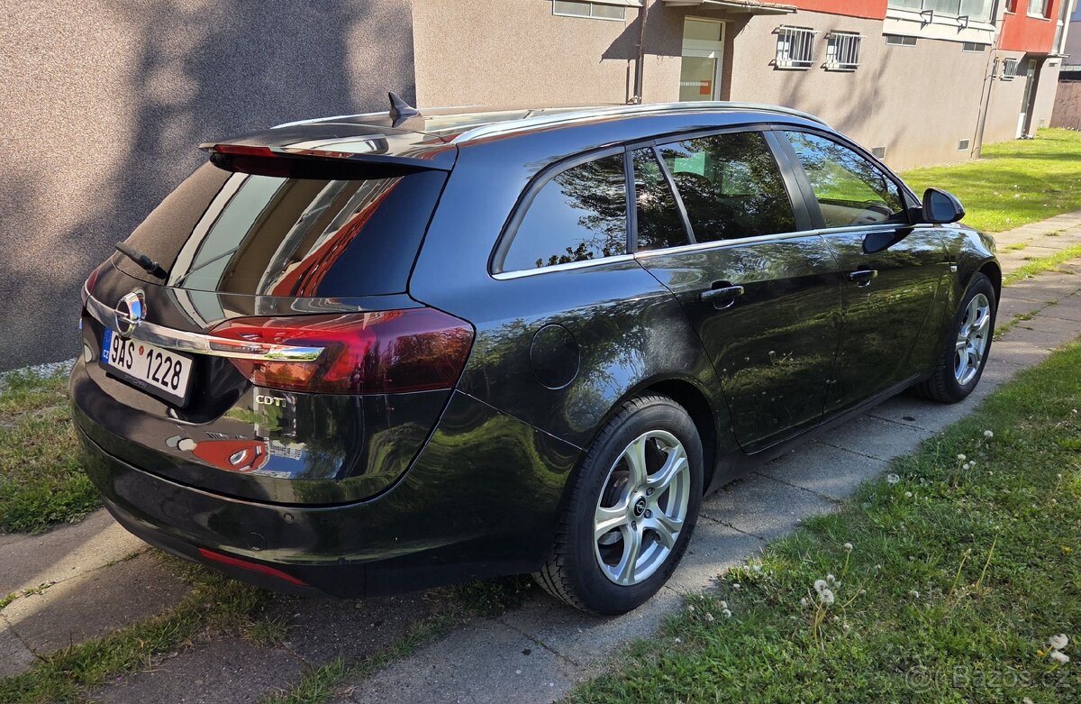 Opel Insignia - 4