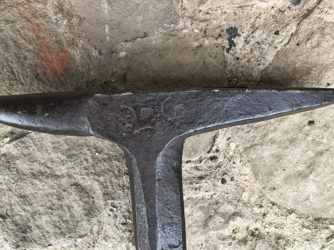 Kovadlina kovárske klešte ,náradi, ,sekera,nebozez - 4