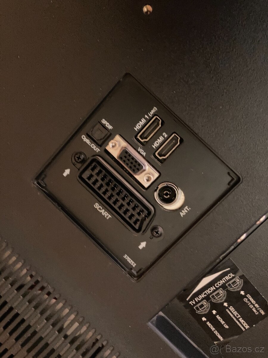 HD LED Televize GoGEN TVH 32P260T - 81 cm - T2 - 4