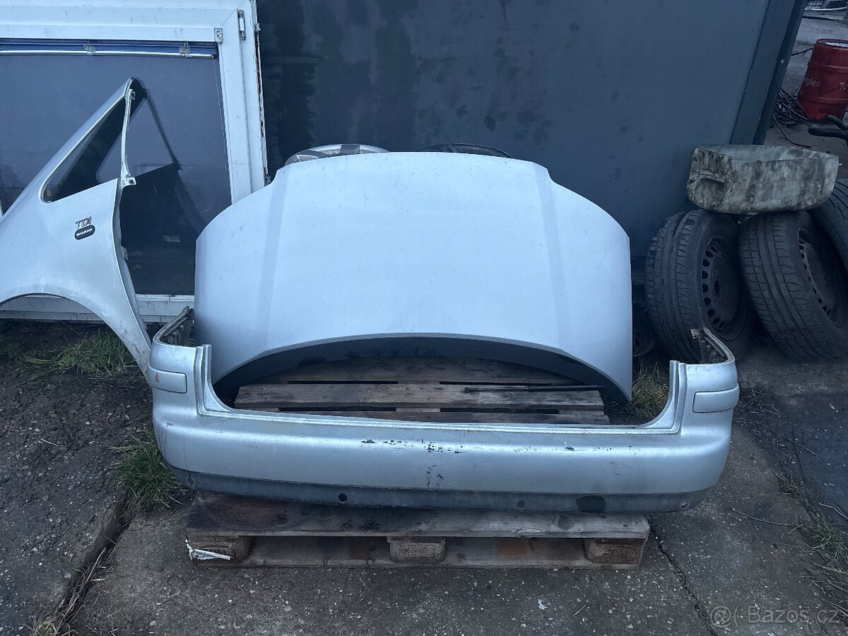 VW Sharan naraznik, blatniky, kapota, svetla - 4