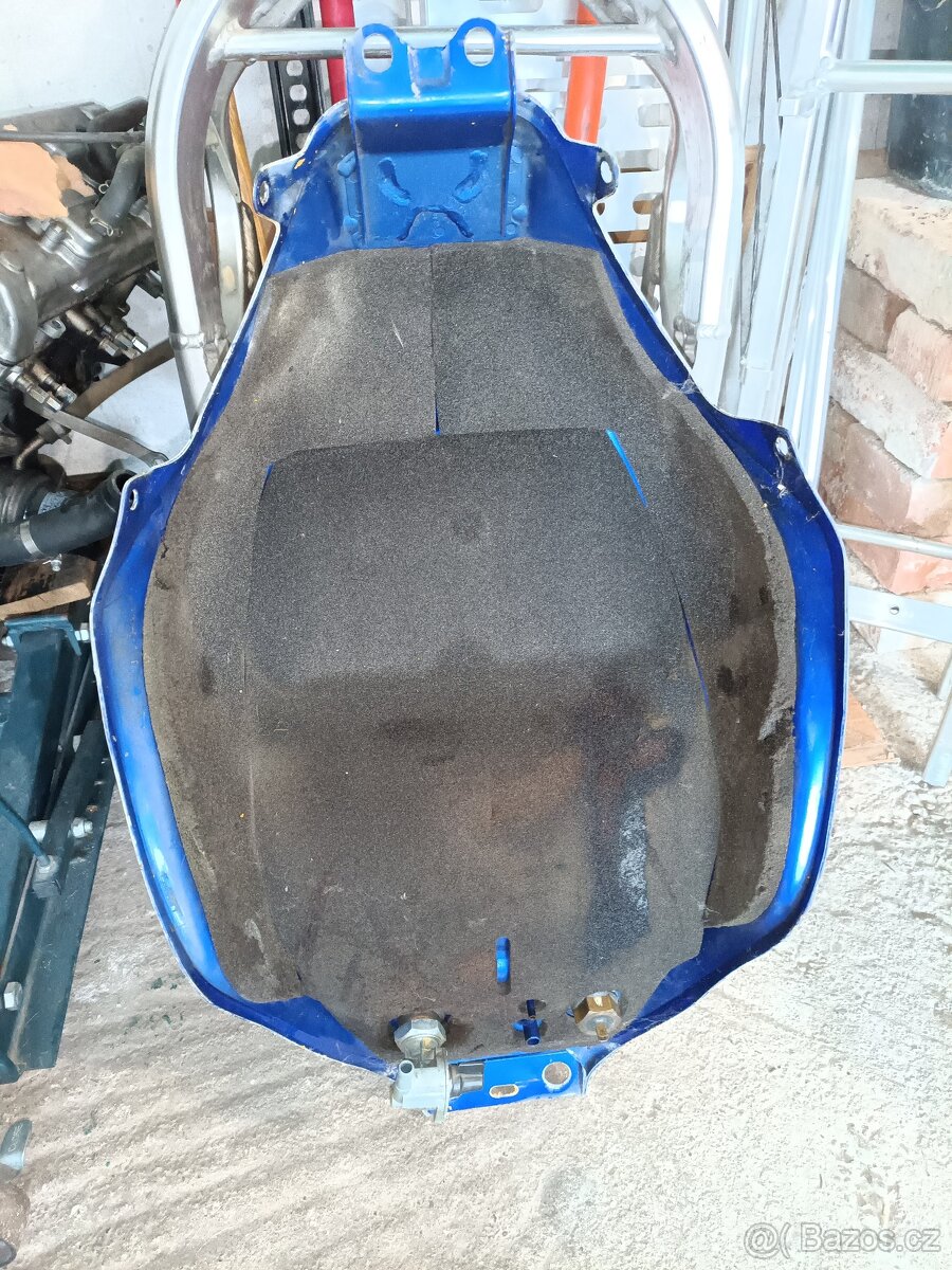 Honda CBR 600 f4 diely - 4