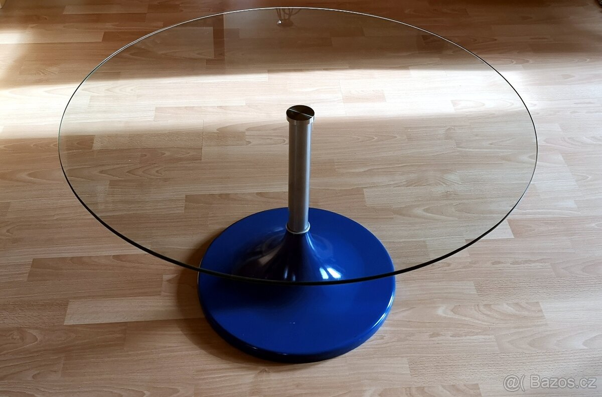 Kulatý konferenční stolek - 4