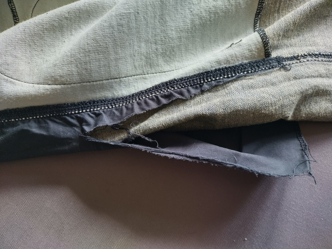 Moto Jeans Held Crane - 4