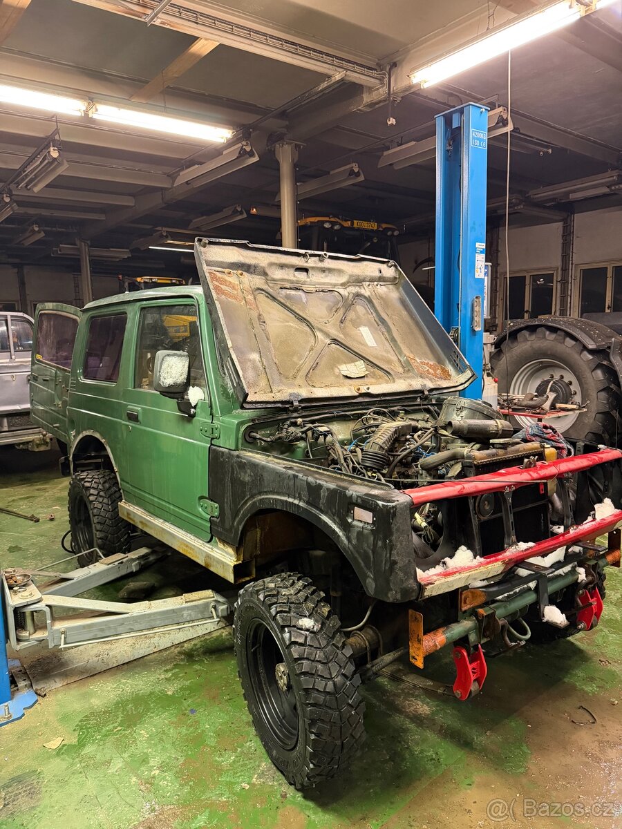 Suzuki samurai 1.3i stříkačka - 4
