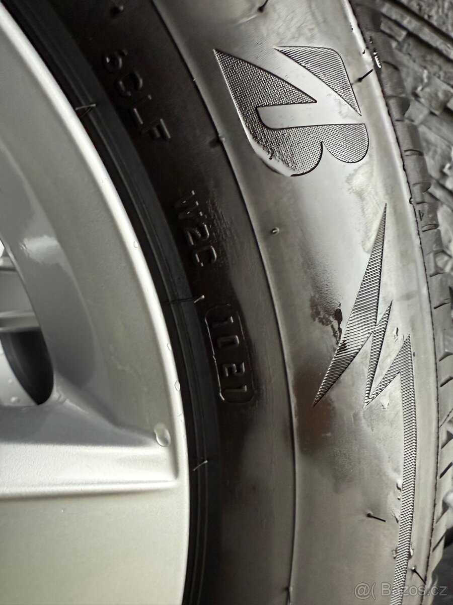 Zimní sada VW 215/65r17 103H - zánovní - 4