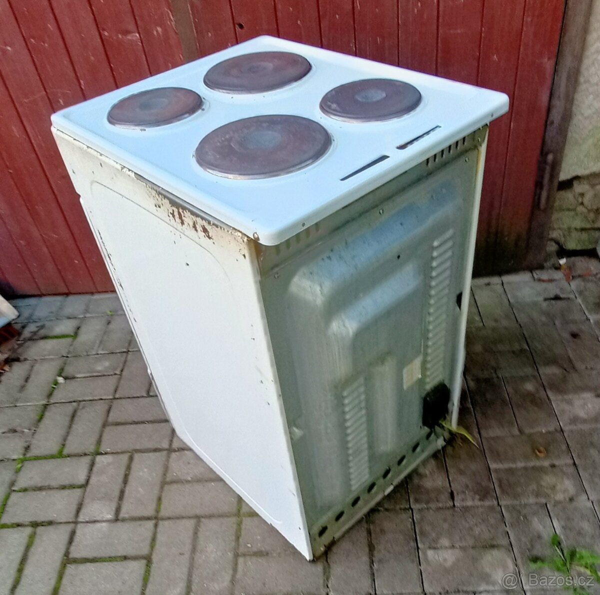 Elektrický sporák Mora typ 3430.1000 litinové plotny - 4