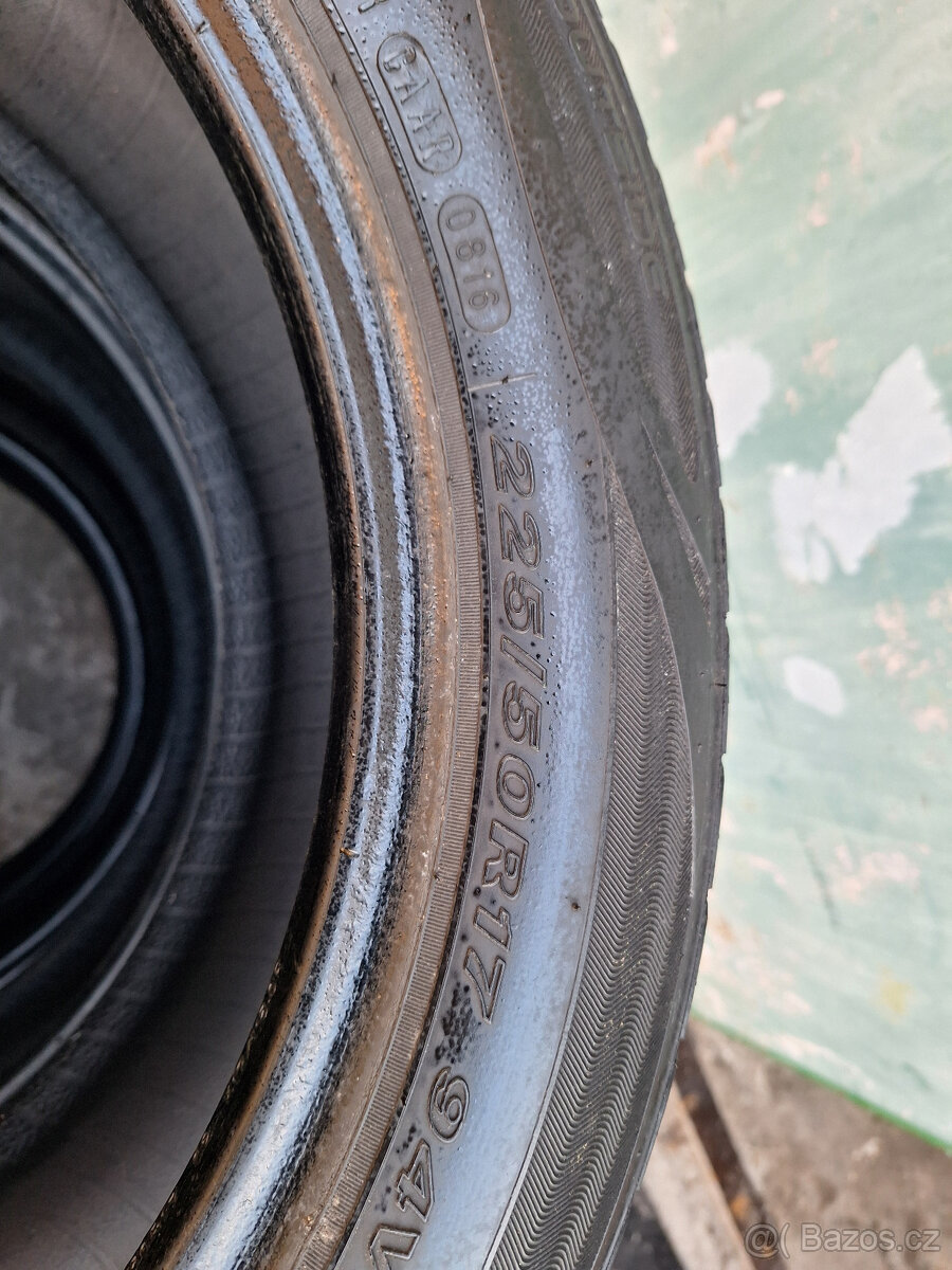 225 / 50 R 17 94 V LETNÍ - 4