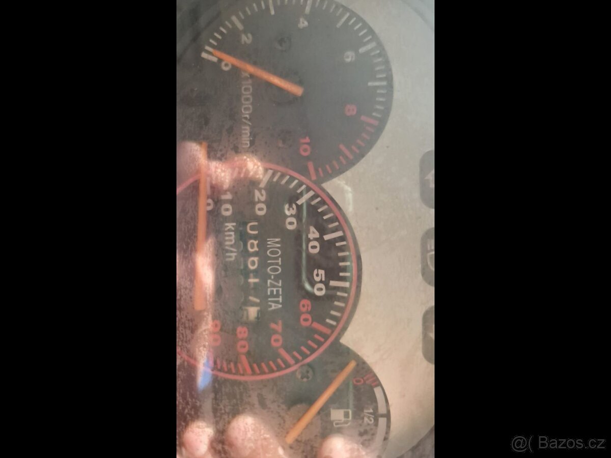 Skútr Yuki rally 50 - 4