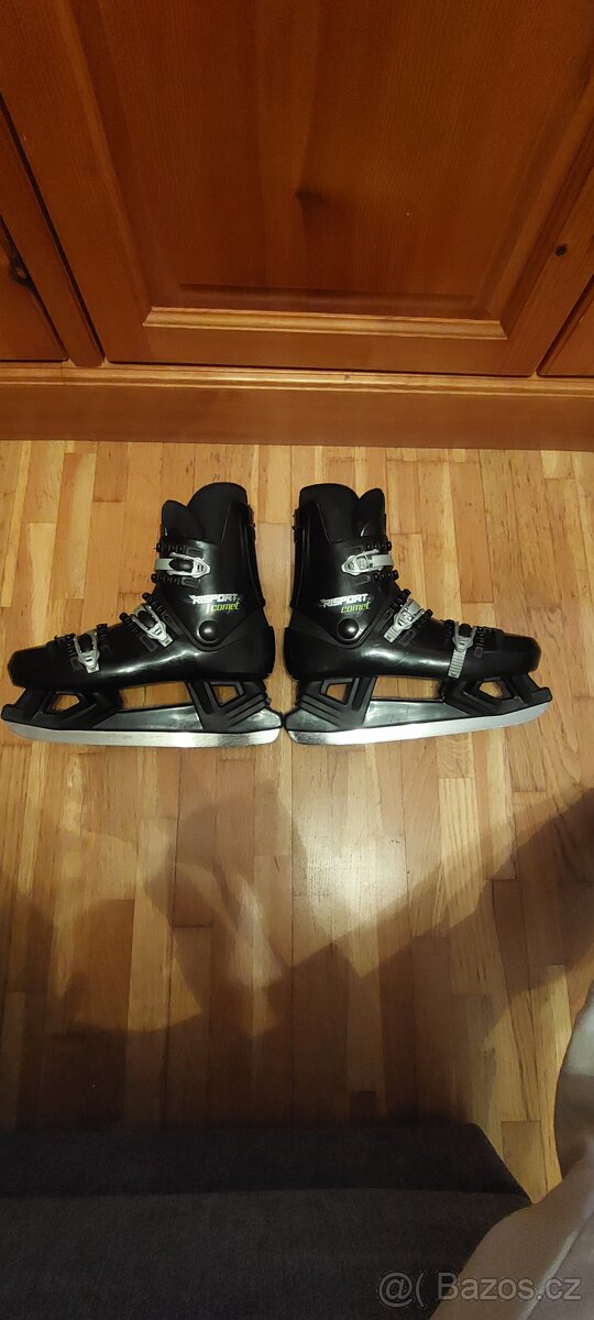 Prodám pánské brusle velikost Eur.9 - 4