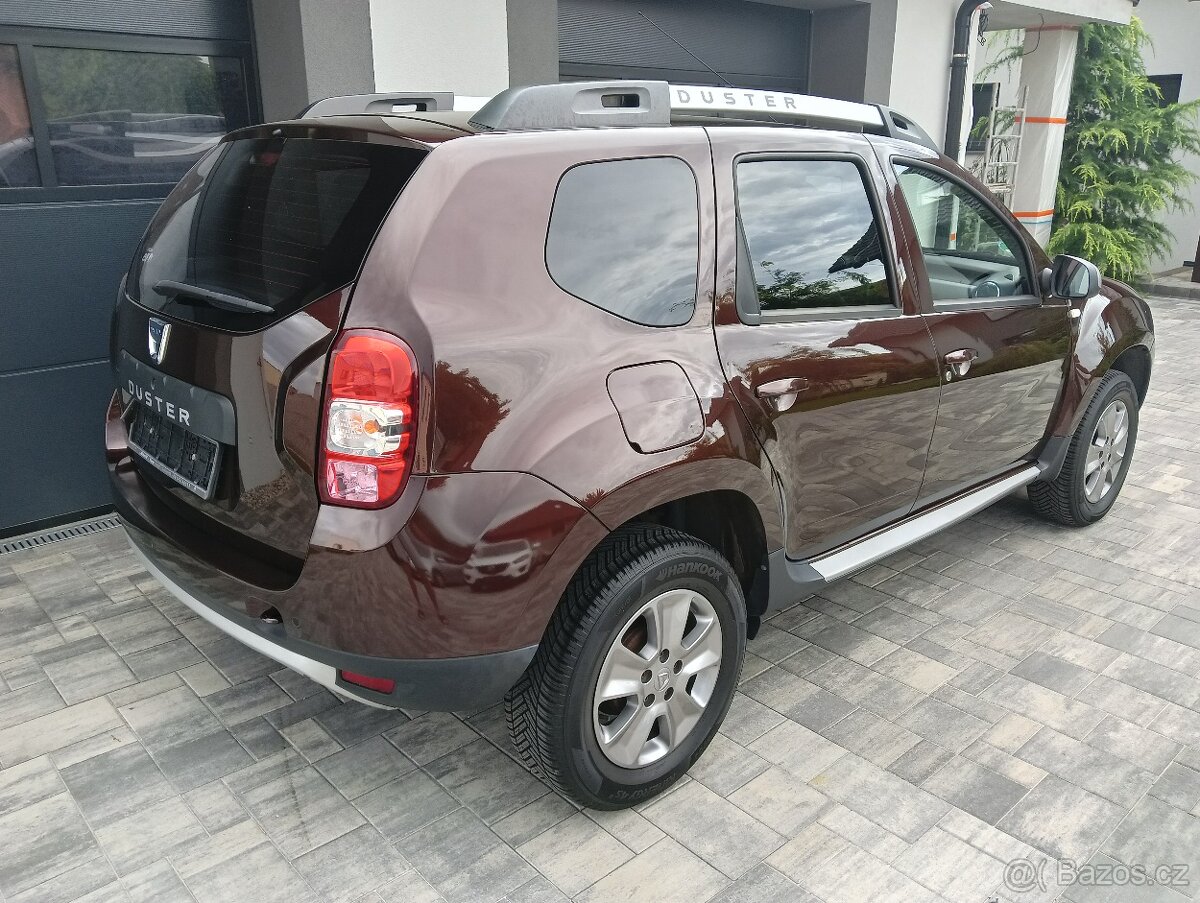 Dacia Duster 1.6 i Prestige - 4