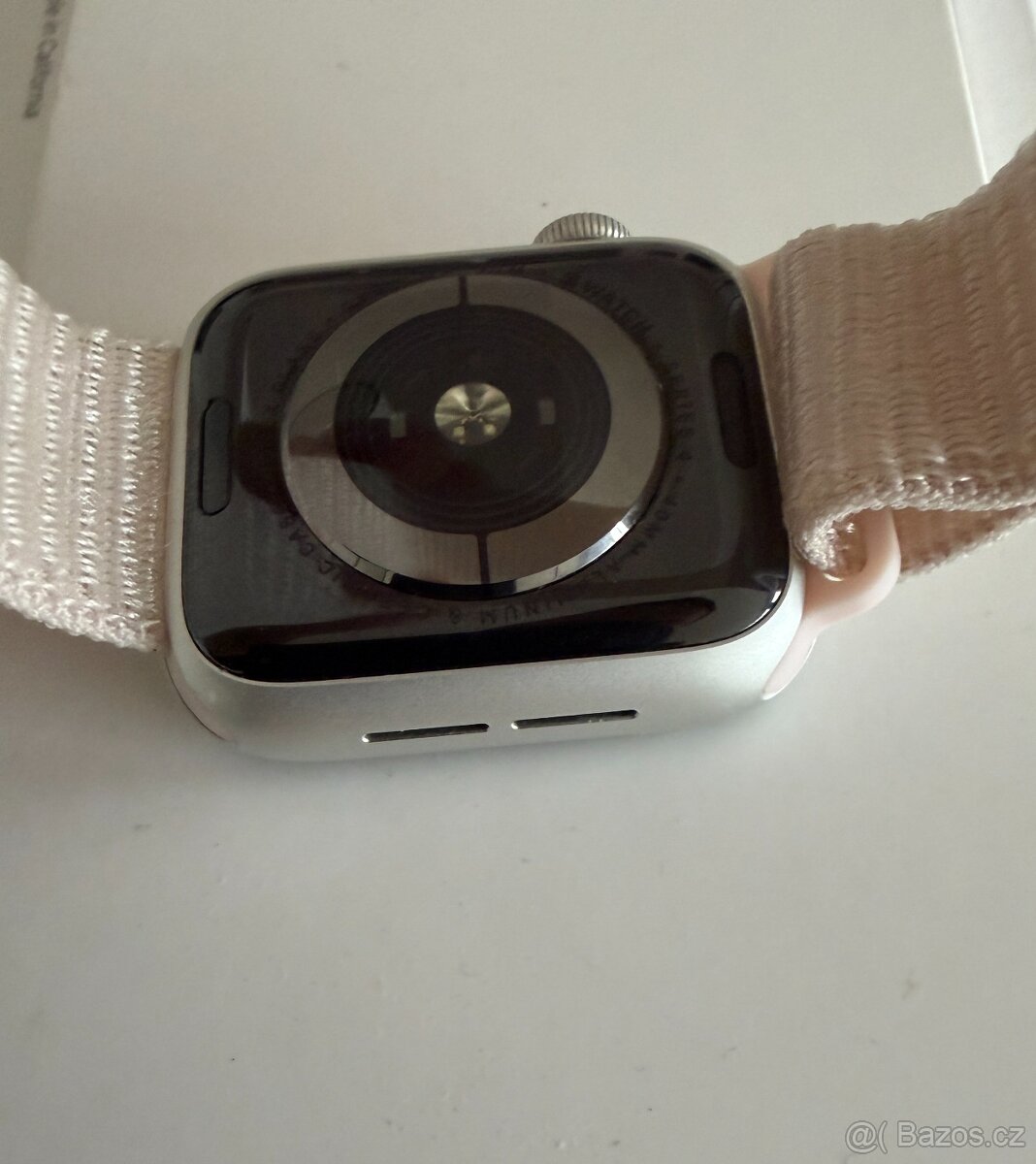 Apple series 4 40m - 4