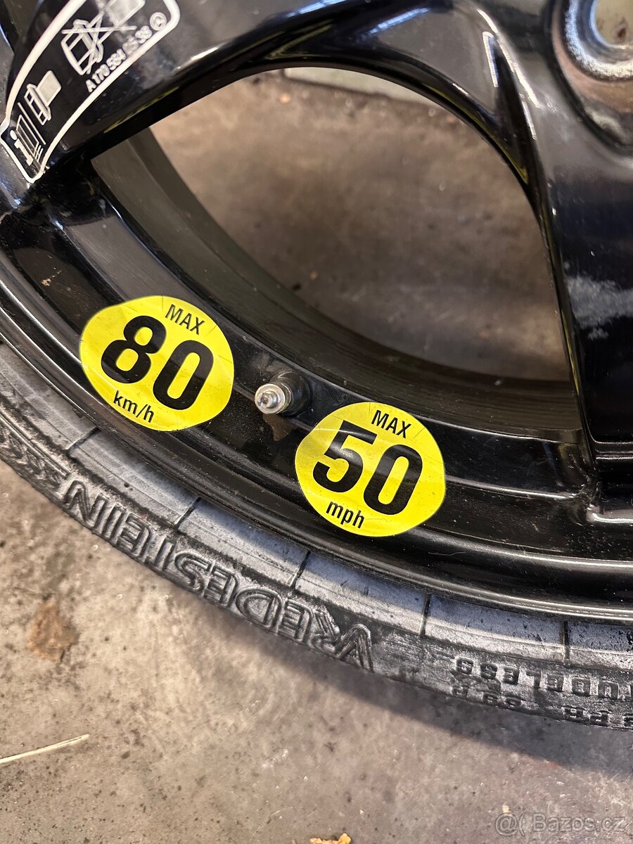 Dojezdové kolo Mercedes - 4