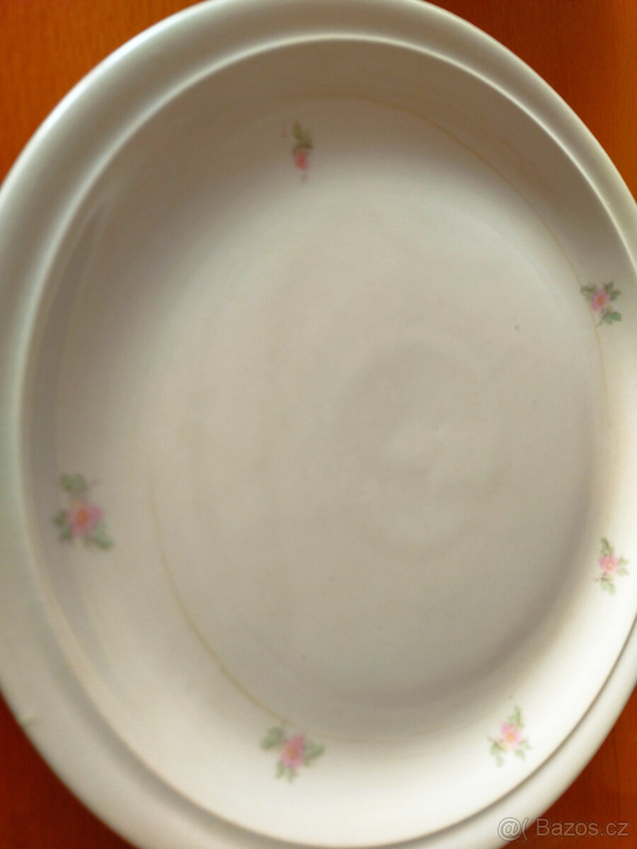 Věci z půdy-retro lžíce, ešus,talíře, plecháčky,konvička,cuk - 4